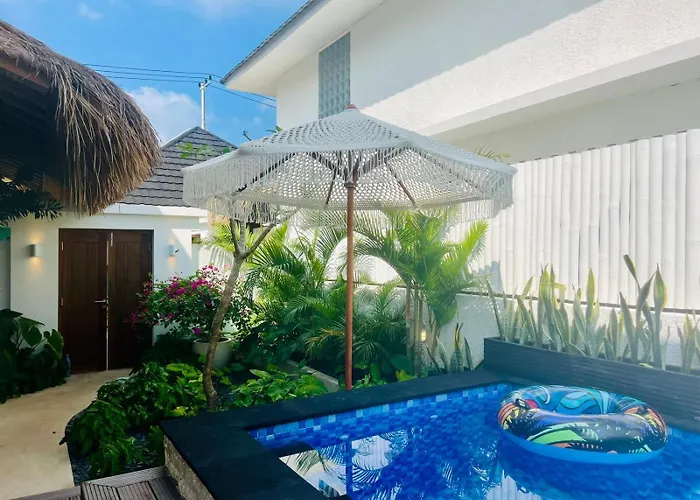 Paradise In Awaits Nusa Lembongan