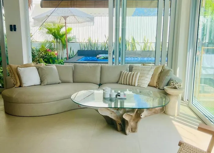 Paradise In Awaits Villa